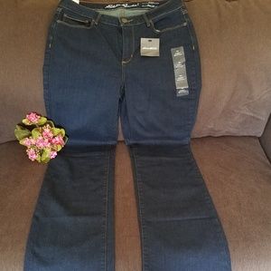 💥💥4/$25 NWT "Eddie Bauer" jeans